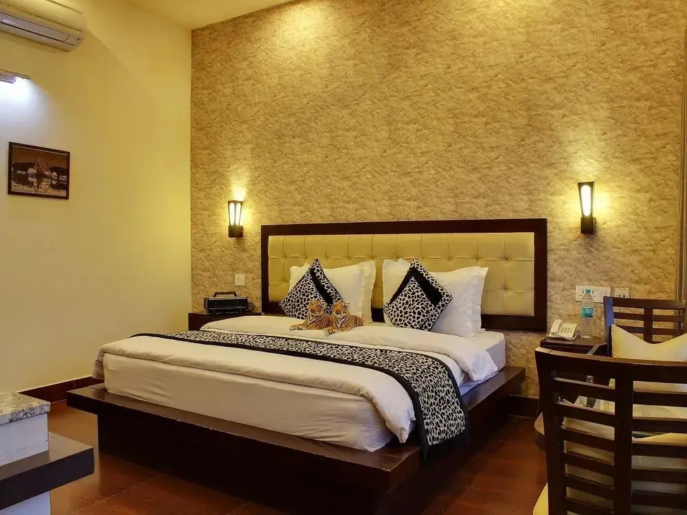 Бахадрабад: V Resorts Rajaji National Park