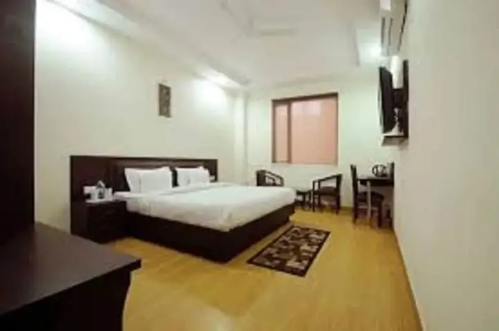 Бахадрабад: Hotel Flora Haridwar