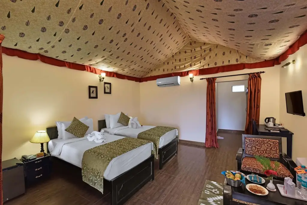 Садри: Kumbhalgarh Safari Camp