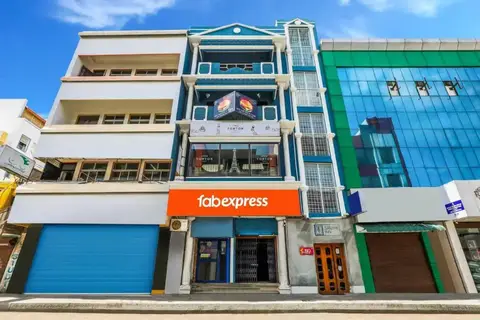 FabExpress Santhi Inn — фото 1