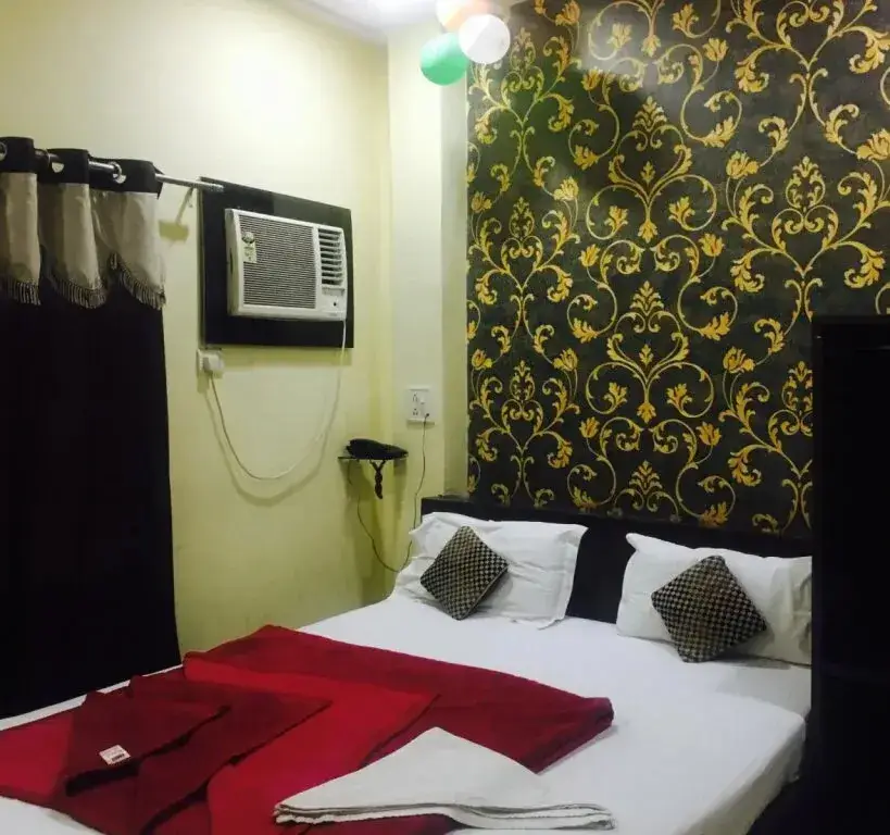 Сарнатх: Hotel Divine Inn