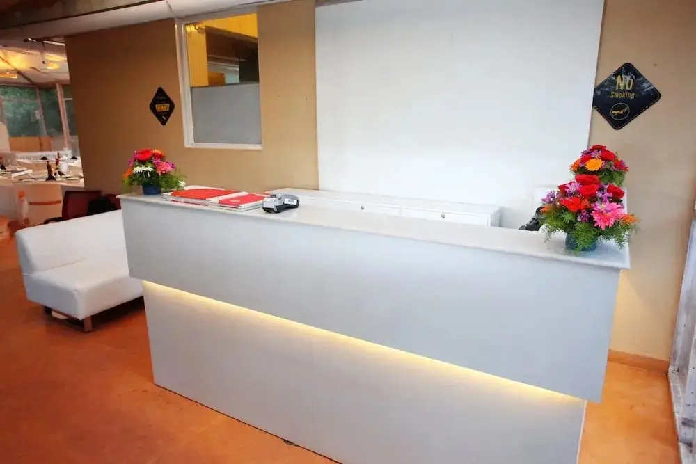 Вагатор: The Belmonte By Ace An All Suite Resort