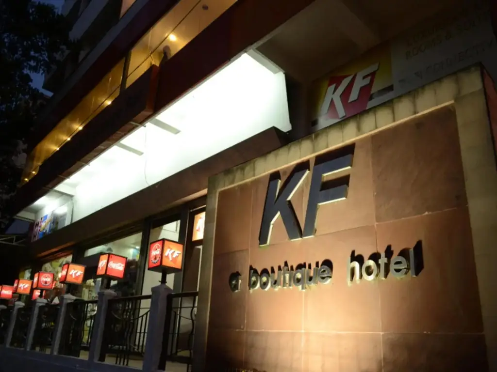 KF Hotel — фото 1