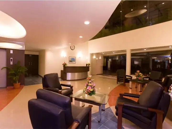 Бангалор: Pearl Suites