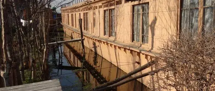 R. I. E. Heritage Group of  Houseboats Srinagar — фото 1