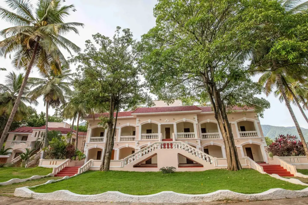 Нилгири Хиллс: Black Thunder Resort - Mettupalayam