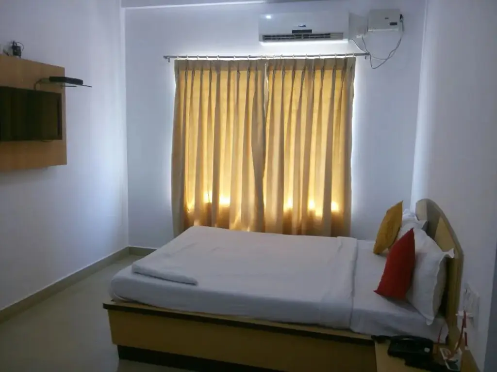 Hotel Kalyani — фото 1