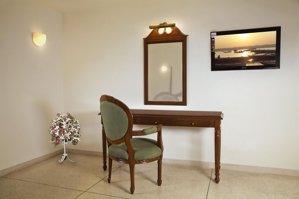 Харидвар: Alpana Hotel