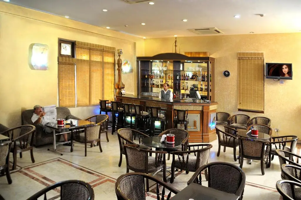 Агра: Hotel Ganga Ratan