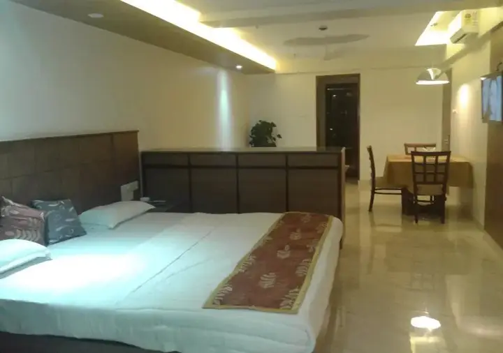 Чиплун: Hotel Saisha