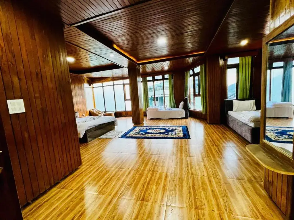 Hotel Parodzong — фото 1