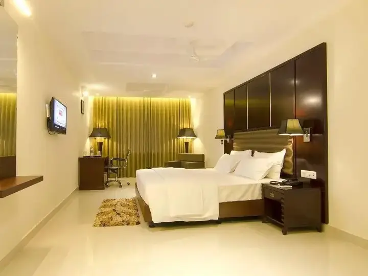 Пунди: Hotel Thangavilas Inn