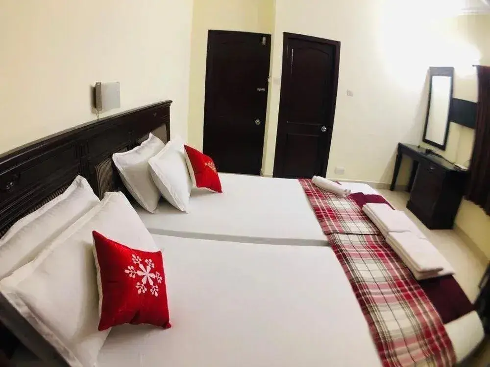 Коччи: Hotel MJM Plaza