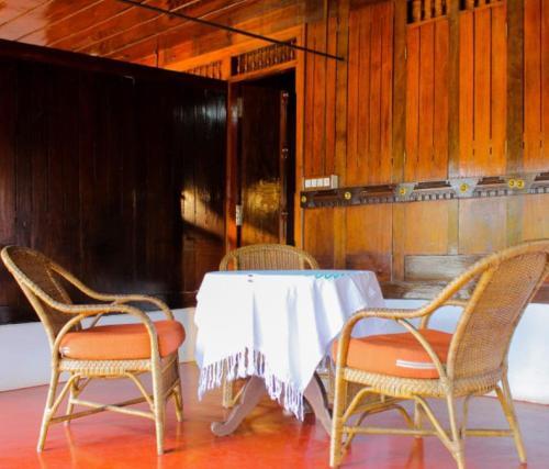 Мухамма: Waterfront Villa, Alleppey