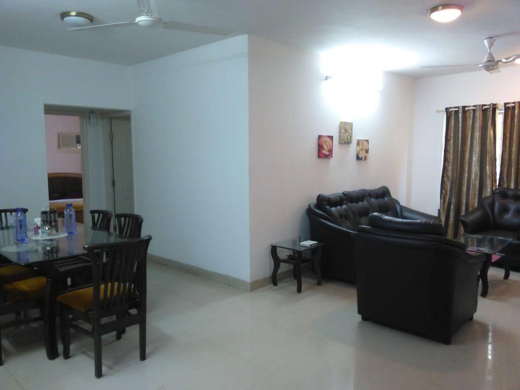 Пуна: Valencia Hospitality Service Apartments