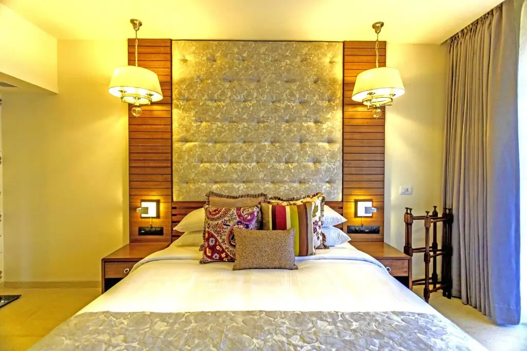 Бага: Acron Waterfront Resort