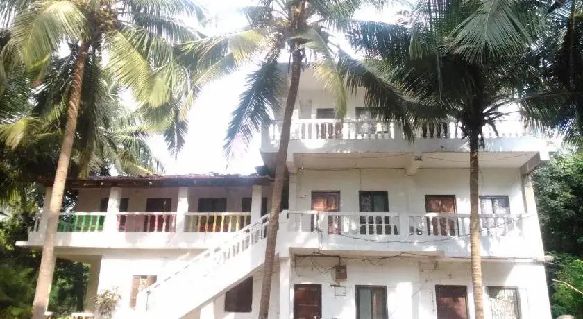 La Blanche Guest House — фото 1