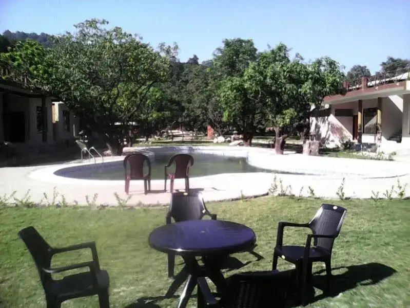 Наинитал: The Cloud9 Resort