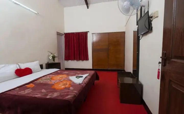 Кунур: Sree Harshav Cottages