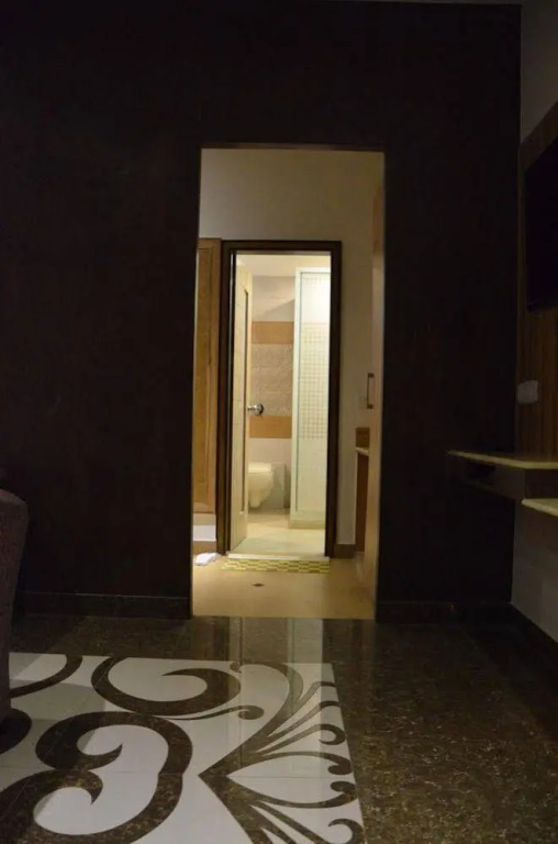 Aligarh: Hotel Melrose Inn