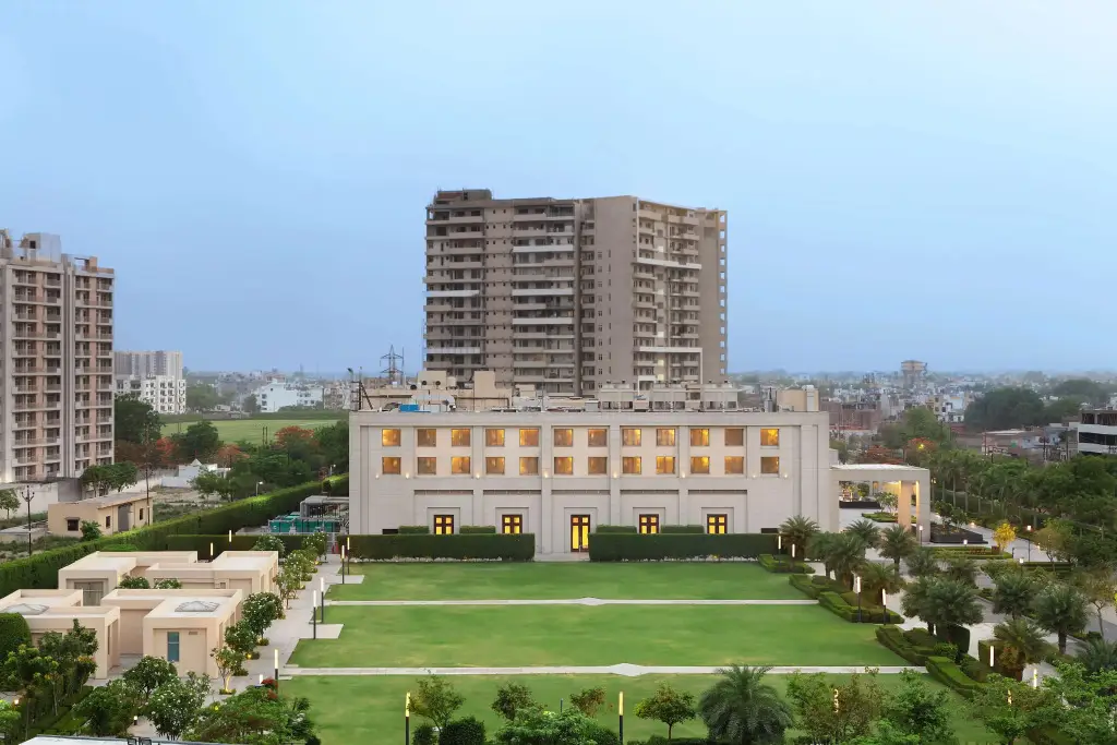 DoubleTree by Hilton Agra — фото 1