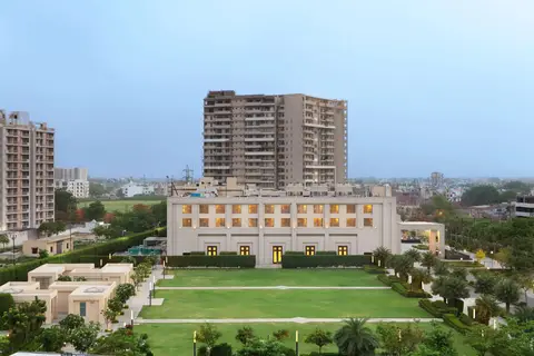 DoubleTree by Hilton Agra — фото 1