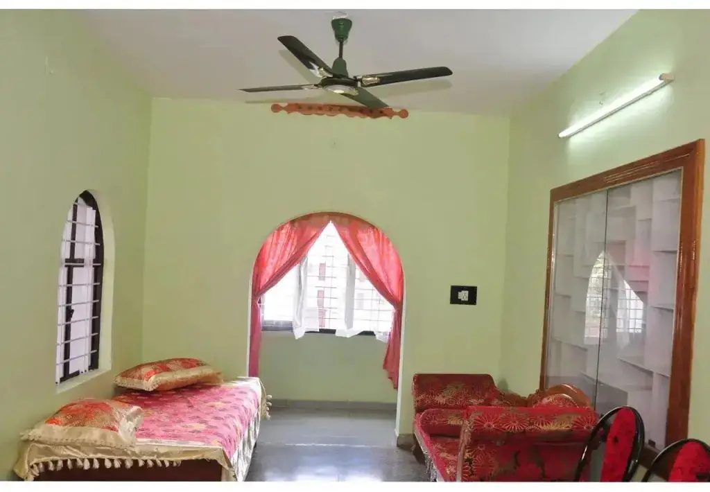 Кумили: Hill Top Homestay