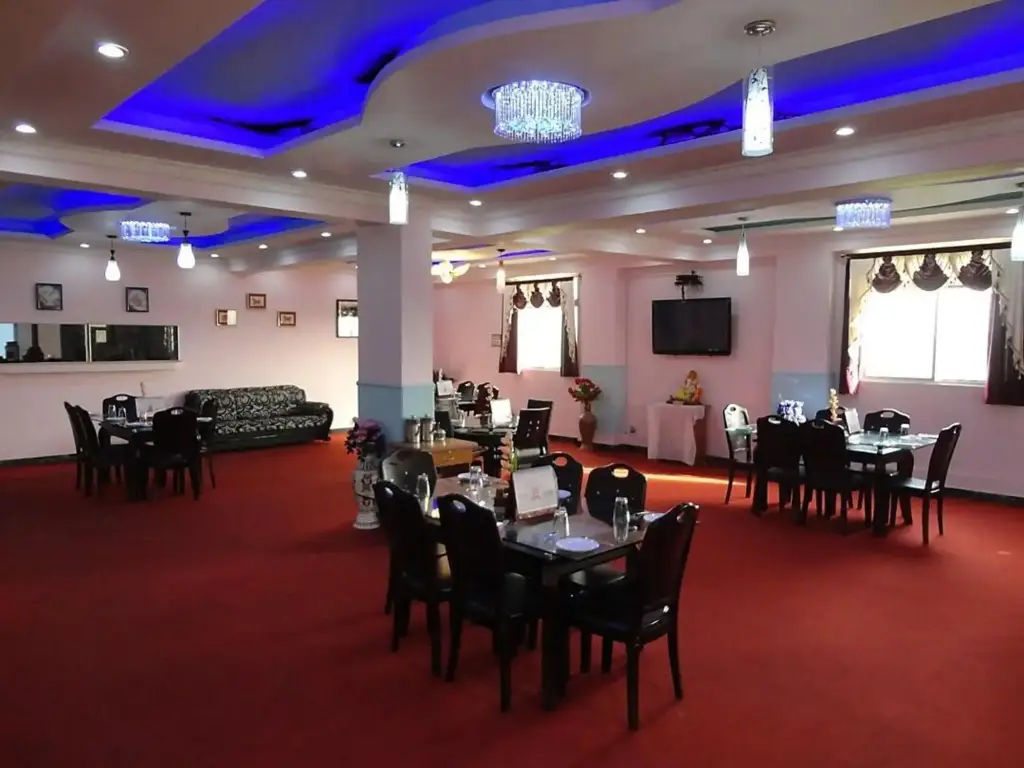 Патна: City Hotel