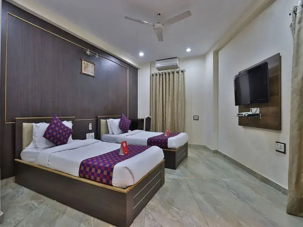 Вадодара: OYO 9512 Hotel Tulsi