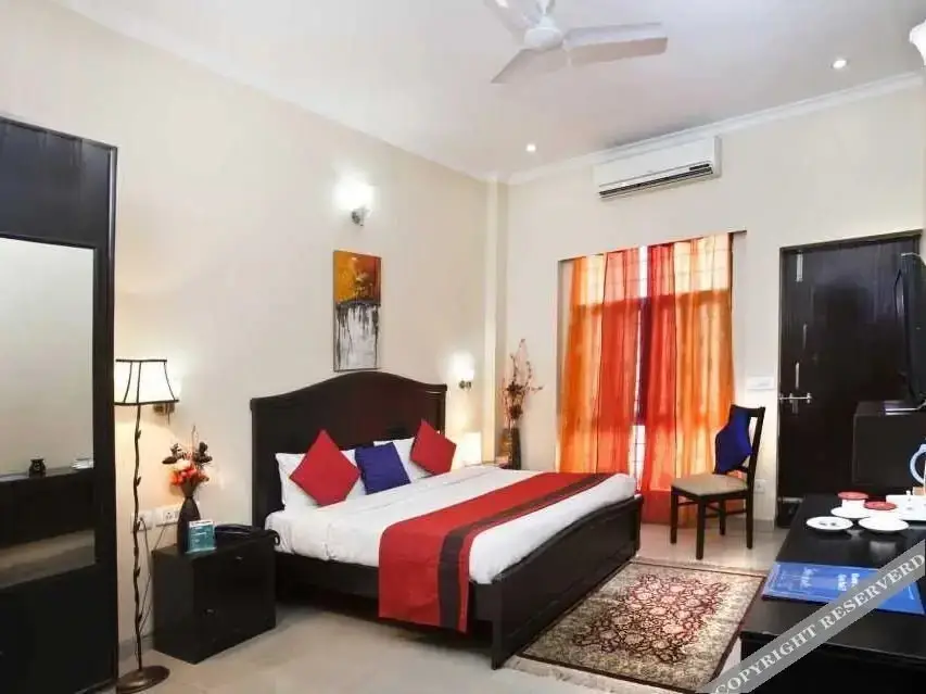 Гуруграм: Queens Apartments Gurgaon