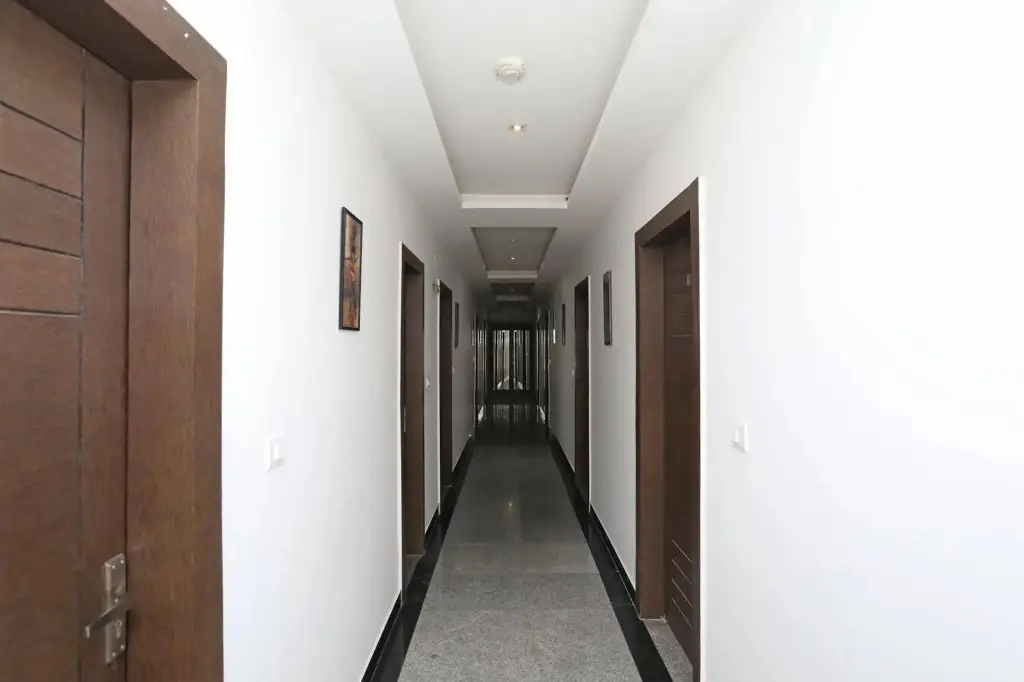 Агра: Hotel Riviera