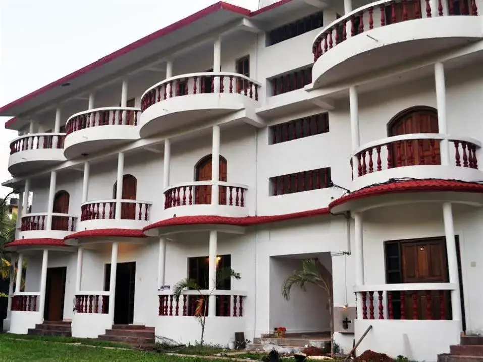 Морджим: Oasis Beach Resort