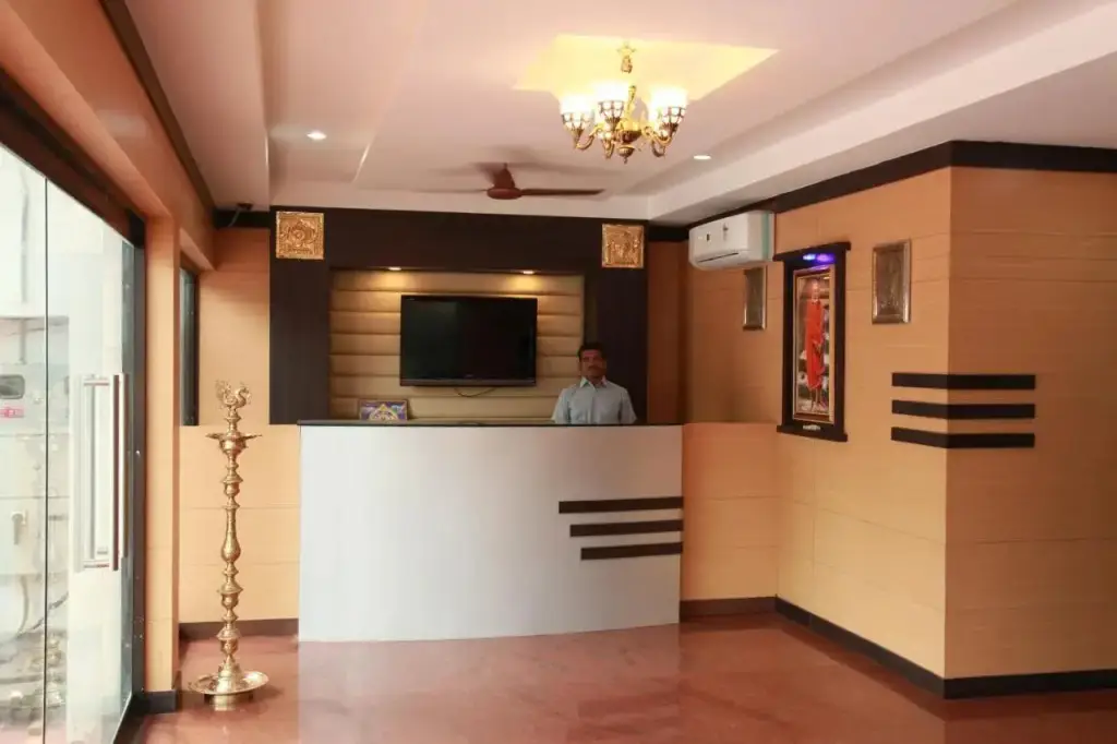 Пунди: Jeyam Residency