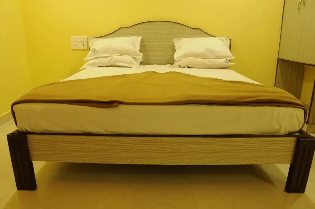 Тирупати: Sujan Residencys