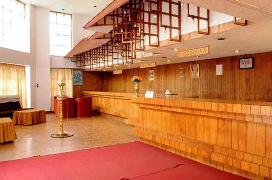 Ути: OYO Flagship 44245 Hotel Rainforest Thalayathimund