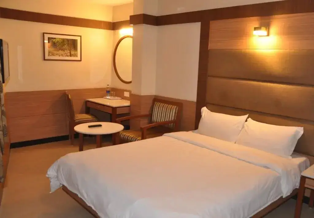 Веллор: Hotel Sms Grand Inn