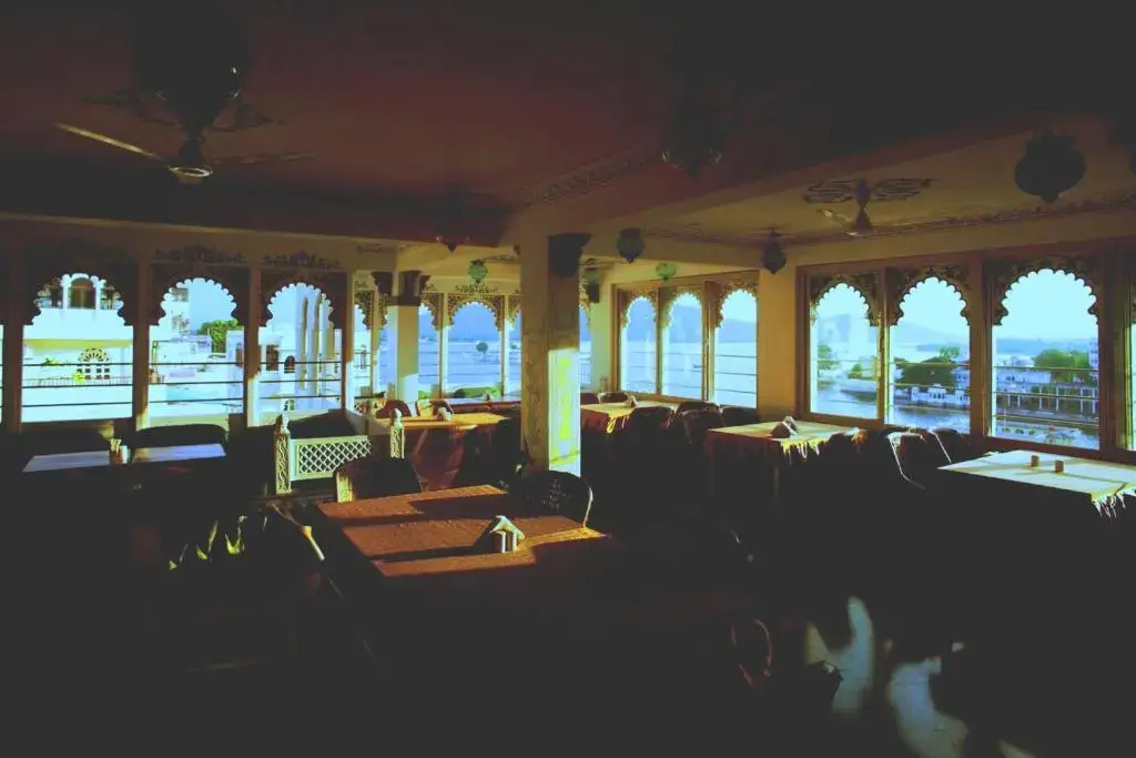 carousel image 1