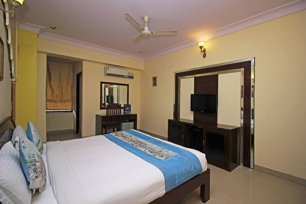 Джайпур: Roshan Haveli