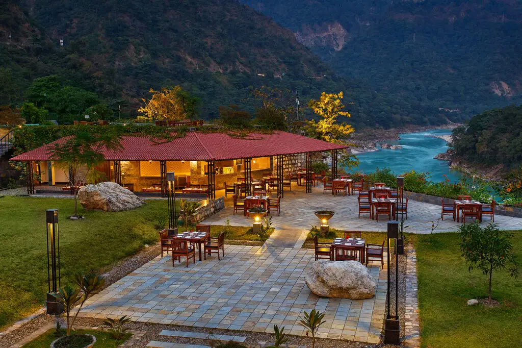 Aloha On The Ganges, Rishikesh — фото 1