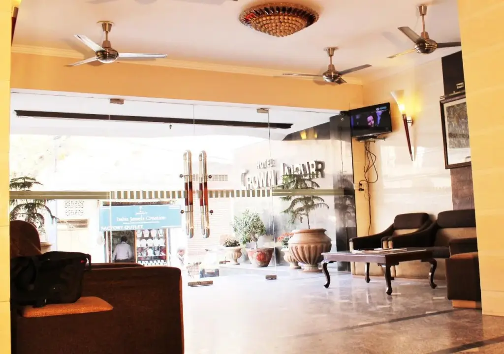 Джайпур: OYO 5723 Hotel Crown Jaipur
