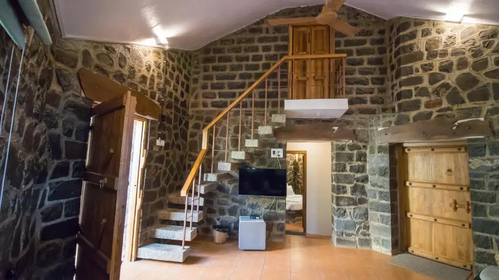 Колхапур: Nisarg Resort