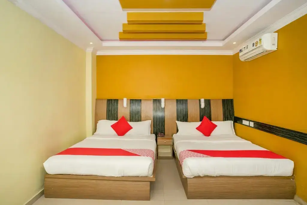 Бангалор: FabExpress Emirates Suites