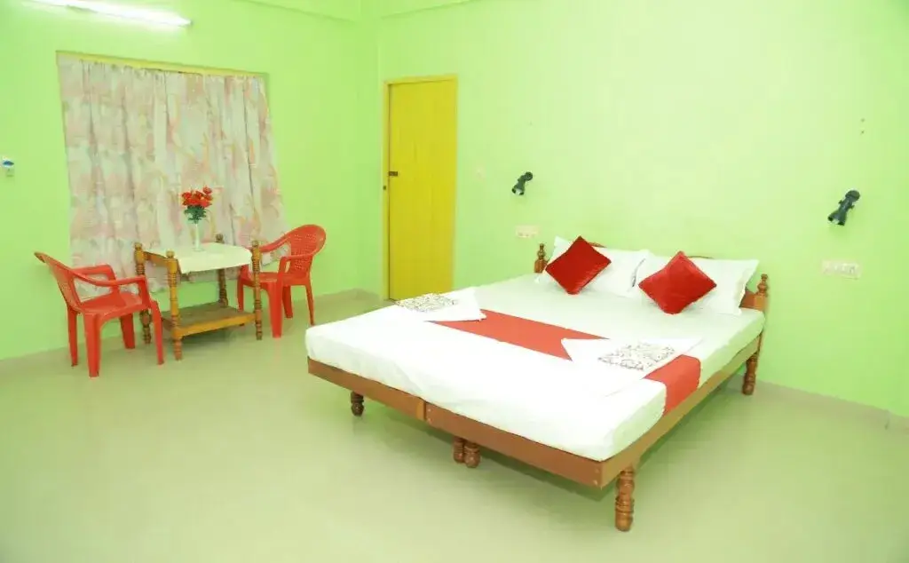 Ковалам: Shirleys Beach Hotel