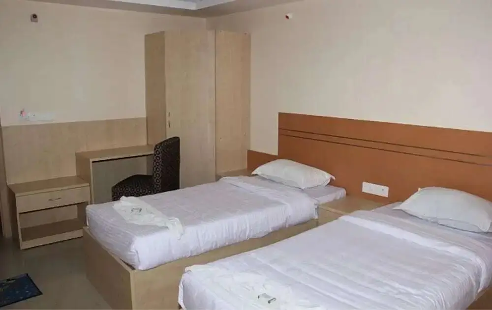 Хидерабад: OYO 13494 Hotel Nakshatra Inn