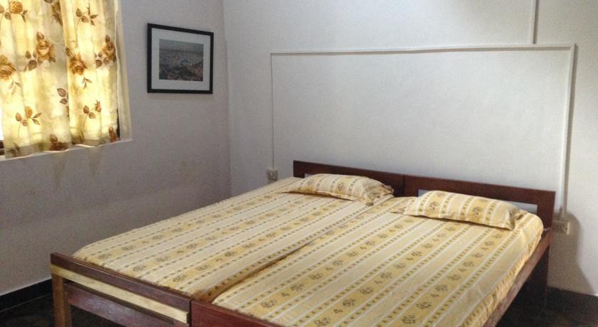 Бага: Joanita Guest House