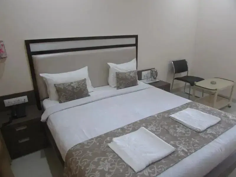 Нашик: Hotel The Square