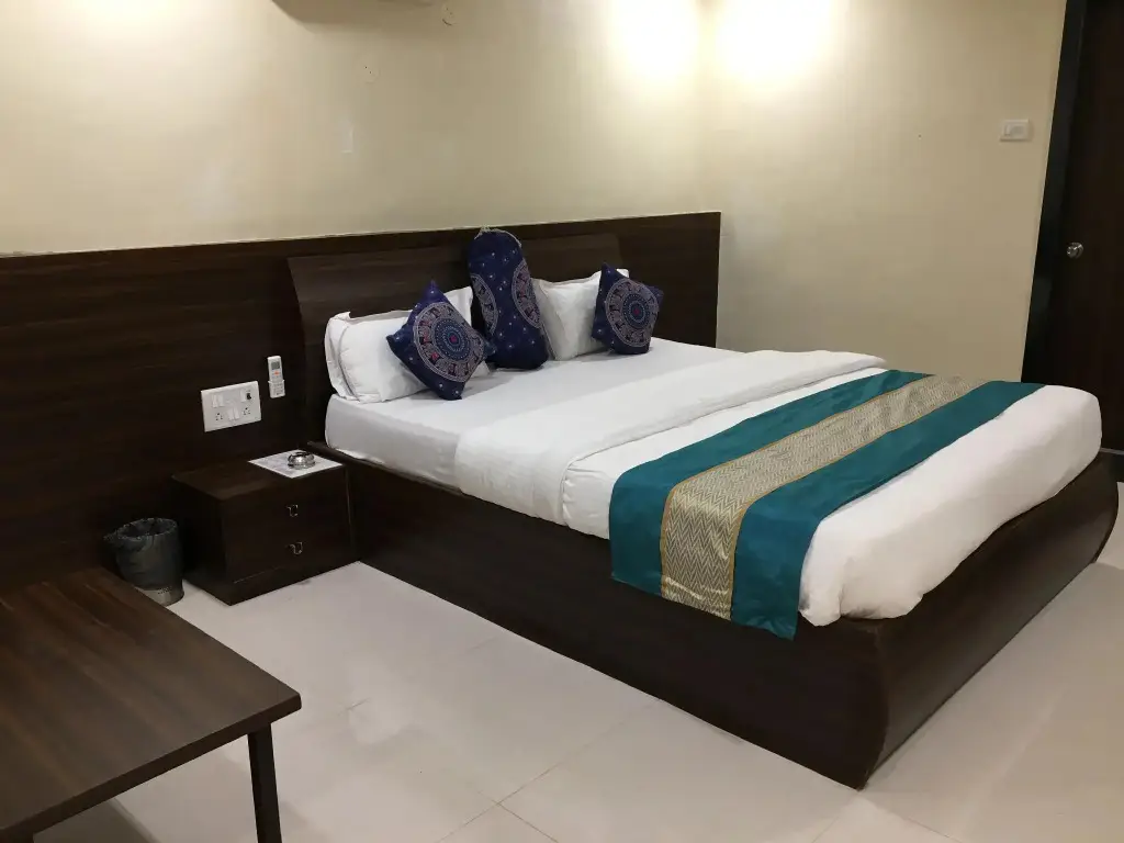 Нави-Мумбай: Sai Sharan Stay Inn