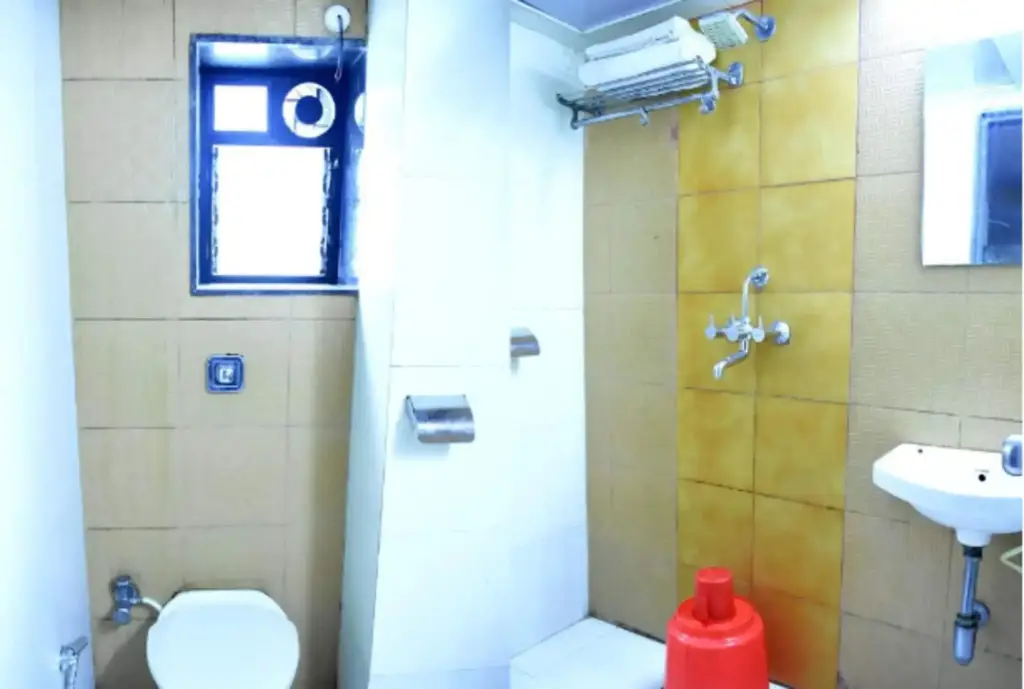 Нави-Мумбай: Sai Sharan Stay Inn