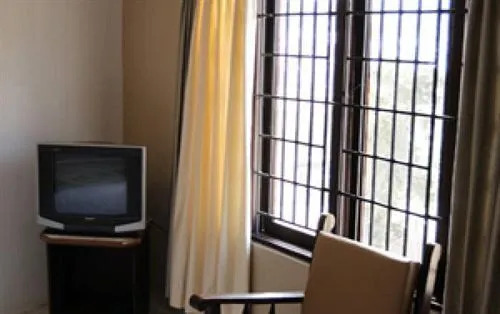Ути: BKP Race View Hotel