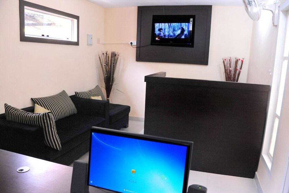 Султан-Батери: Wayanad Cliff Hotels Apartments
